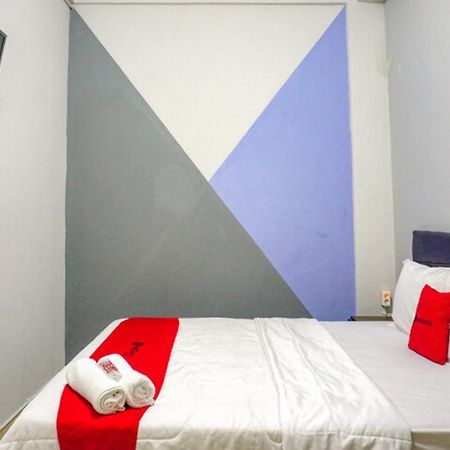Reddoorz Near Penimbangan Beach Singaraja מראה חיצוני תמונה