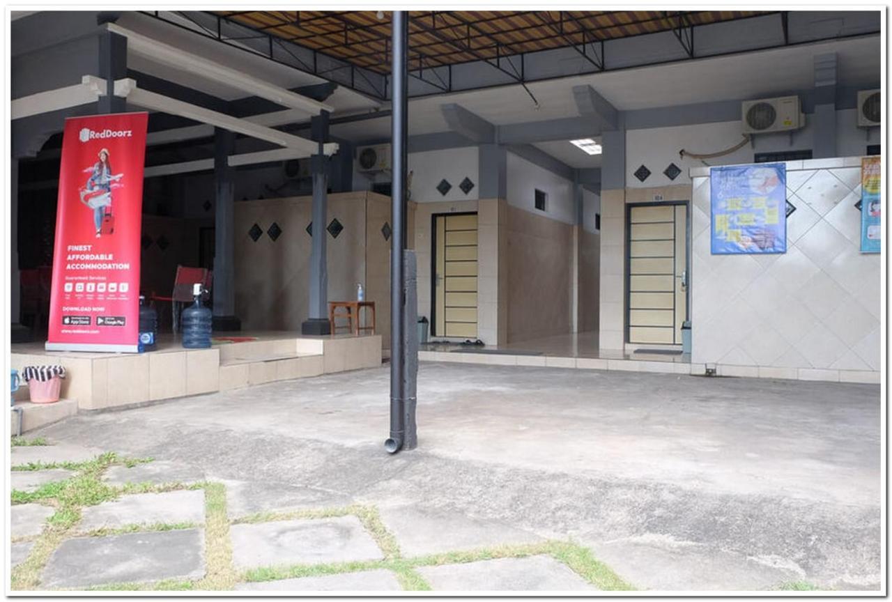 Reddoorz Near Penimbangan Beach Singaraja מראה חיצוני תמונה