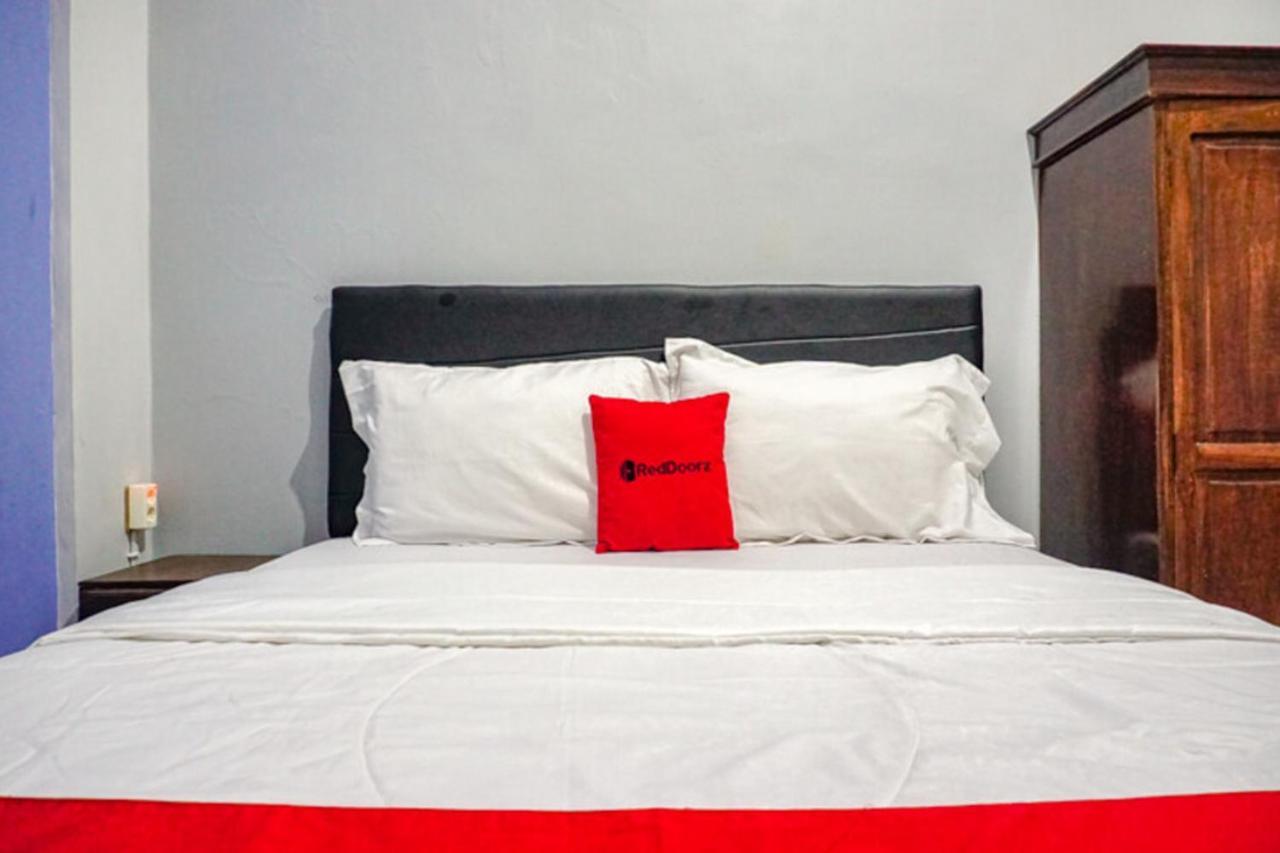 Reddoorz Near Penimbangan Beach Singaraja מראה חיצוני תמונה