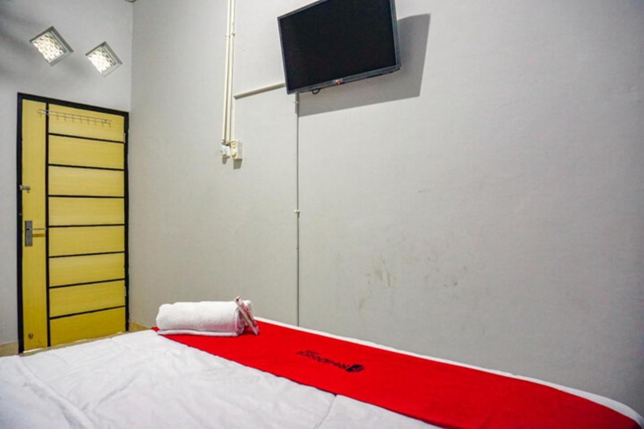 Reddoorz Near Penimbangan Beach Singaraja מראה חיצוני תמונה