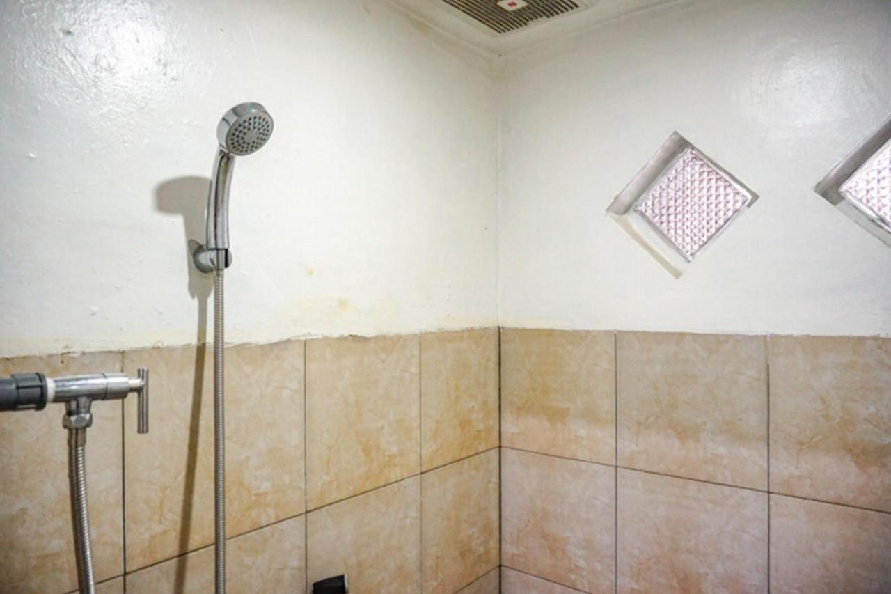 Reddoorz Near Penimbangan Beach Singaraja מראה חיצוני תמונה
