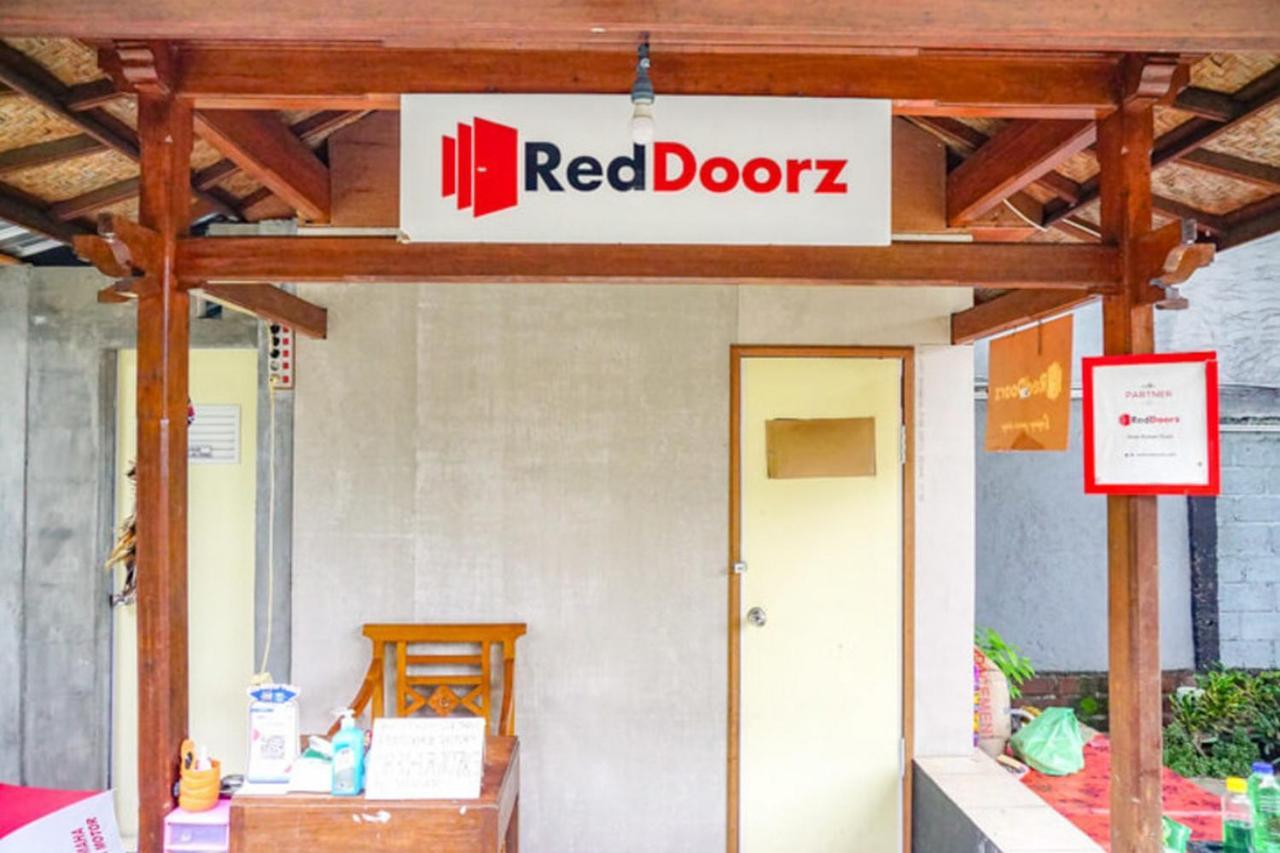 Reddoorz Near Penimbangan Beach Singaraja מראה חיצוני תמונה